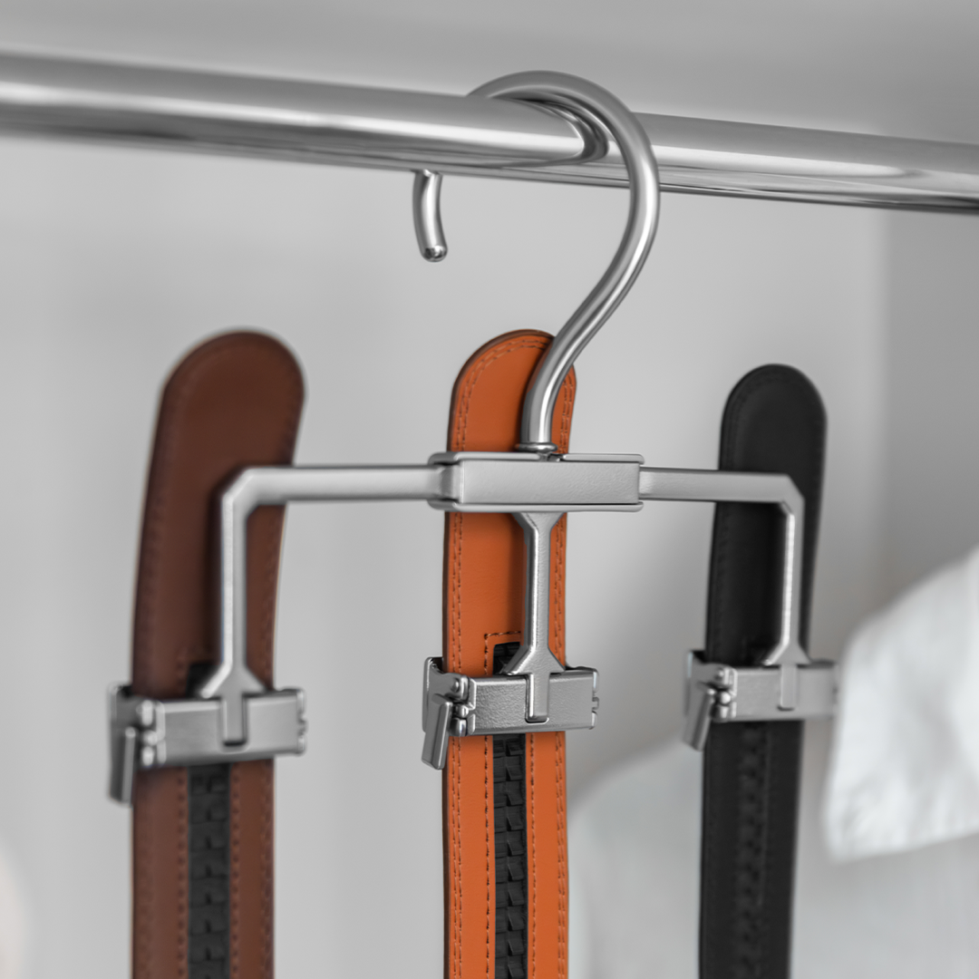 THE TRIO HANGER